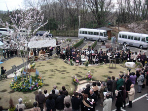 合同祭祀への参加は自由