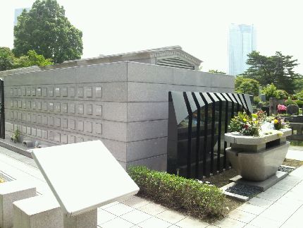 青山霊園　第3区立体埋蔵施設